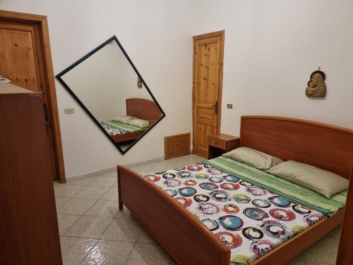 Apartamento Abbronzatissima Capo dʼOrlando Exterior foto