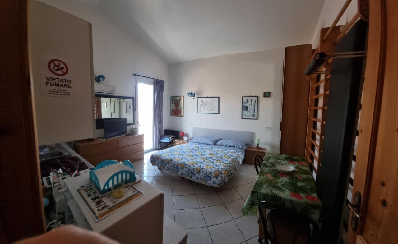 Apartamento Abbronzatissima Capo dʼOrlando Exterior foto